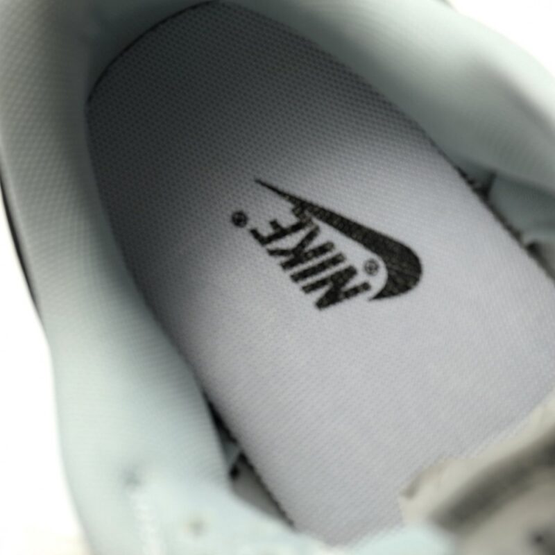 【AT14339】ナイキSBダンクロー×ザノースフェイス コラボローカットスケートシューズ | Nike x The North Face