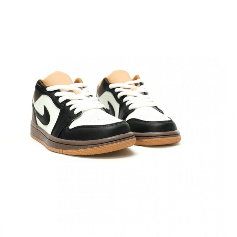 【AT14341】ナイキAir Jordan 1 Low：ブラック＆ホワイトカラーのストリートファッションシューズ | Air Jordan