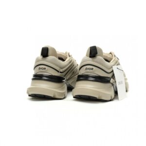 【AT14350】Diorディオール B44 Blade スニーカー、トレンドとエレガンスの完璧な融合 | Christian Dior