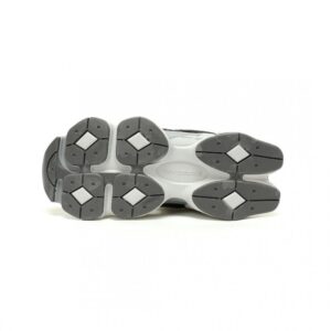 【AT14358】New Balance 9060シリーズ：ファッションと快適さを兼ね備えたレトロスニーカー | New Balance