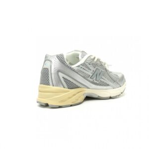 【AT14359】New Balance MR740シリーズ レトロランニングシューズ | New Balance