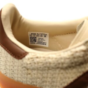 【AT14370】アディダスのGazelle Indoor Trainersガゼルインドアトレーナー、レトロなトレンドと現代的なスタイルが融合した永遠のクラシック | Adidas Gazelle