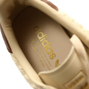 【AT14370】アディダスのGazelle Indoor Trainersガゼルインドアトレーナー、レトロなトレンドと現代的なスタイルが融合した永遠のクラシック | Adidas Gazelle