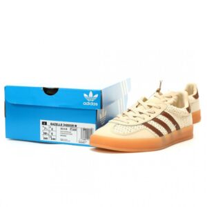 【AT14370】アディダスのGazelle Indoor Trainersガゼルインドアトレーナー、レトロなトレンドと現代的なスタイルが融合した永遠のクラシック | Adidas Gazelle