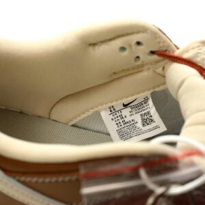 【AT14392】ナイキSBダンクロー×LABUBUカスタムスケートシューズ | Labubu