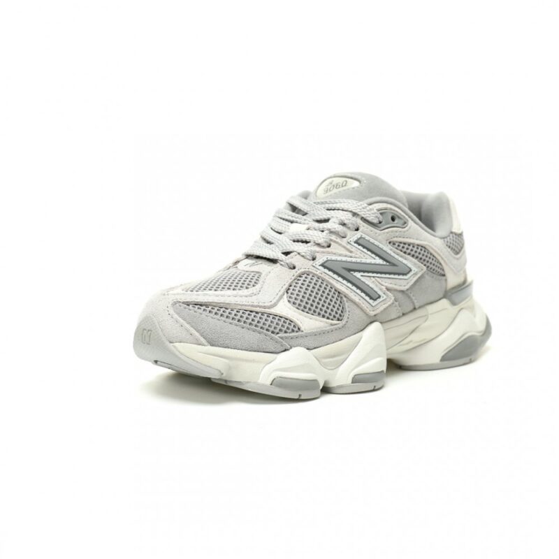 【AT14398】New Balance（ニューバランス）9060シリーズGrey Daysスニーカー | New Balance