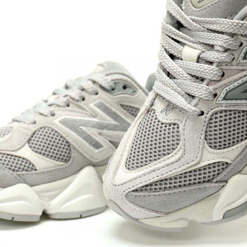 【AT14398】New Balance（ニューバランス）9060シリーズGrey Daysスニーカー | New Balance