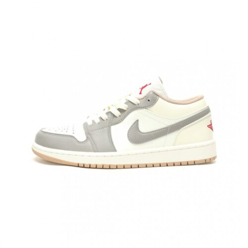 127007053_1 【AT14401】ナイキ Air Jordan 1 Low:伝説の復活 サミットホワイトにライトブルーを組み合わせたクラシックデザイン | Air Jordan