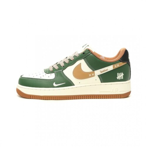 675862118_1 【AT14820】UNDEFEATED x Nike Air Force 1 コラボレーションシューズ | AF1