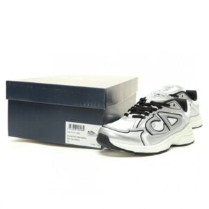 【AT14832】Diorディオール B30スニーカー：都会的な美しさと快適性を融合した贅沢なスポーツシューズ | Dior