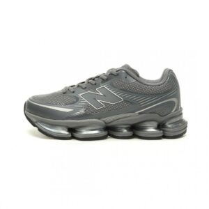 【AT14841】ニューバランス U2000シリーズスポーツシューズ - ダークグレー配色 | New Balance