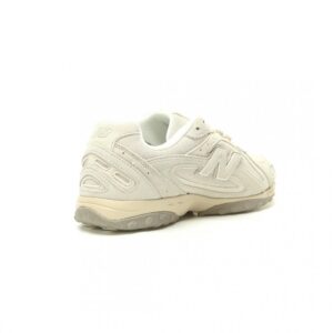 【AT14873】ニューバランス204Lベージュローカットスニーカー - 都市通勤とカジュアルに最適 | New Balance