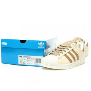 【AT14880】アディダスのスーパースタークラシックなミルクティーカラーレザーシューズ | Adidas Superstar