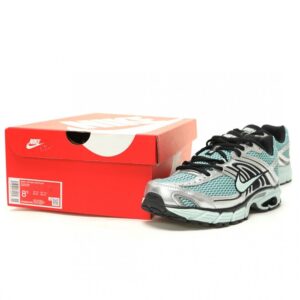 【AT14887】ナイキ (Nike) エア マックス モト 2Kシリーズ - レトロランニングシューズのファッションリーダー | Air Max