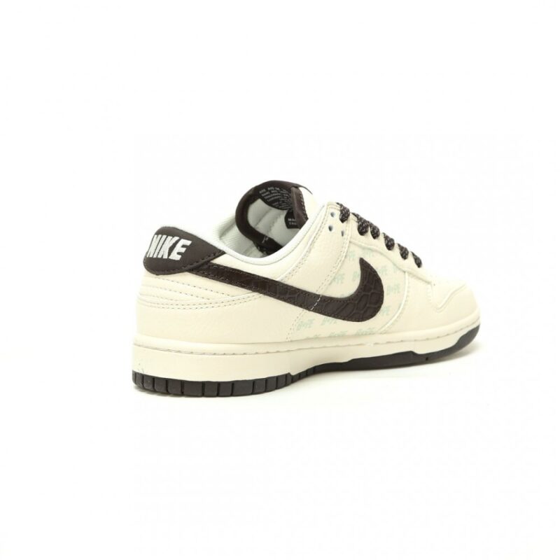 【AT14892】BAPE x Nike SB Dunk Lowコラボスニーカー: 日本ストリートカルチャーとアメリカンスポーツの融合 | Bape x Nike