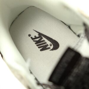 【AT14892】BAPE x Nike SB Dunk Lowコラボスニーカー: 日本ストリートカルチャーとアメリカンスポーツの融合 | Bape x Nike