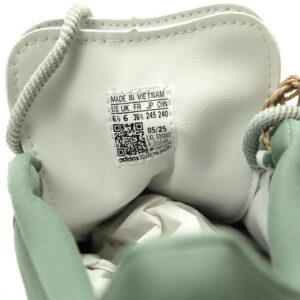 【AT14917】アディダス x バッドバニー コラボ スニーカーコレクション | Adidas Gazelle