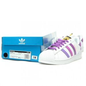 【AT14920】adidas OriginalsスーパースターIIシェルトゥスニーカー- 白紫色、エレガントなカラーリング、女性らしい雰囲気、高品質素材、耐久性抜群 | Superstar