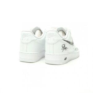 【AT14928】ナイキ Air Force 1 '07 Low ホワイトブラック スカルグラフィティカスタムバージョン | Nike Air Force 1