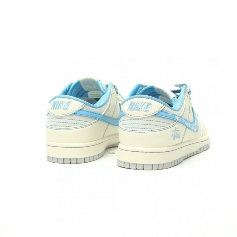 【AT14933】Stussy×ナイキSB ダンク ロー: ストリートウェアとスポーツテクノロジーの融合 | Stussy x Nike
