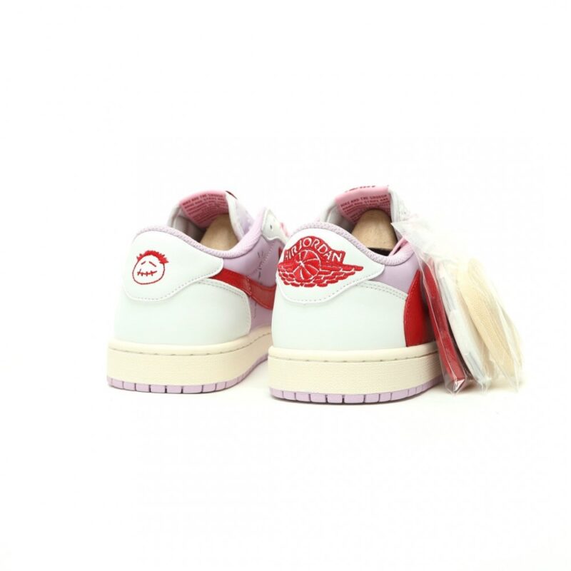 【AT14936】Travis Scott x ナイキ Air Jordan 1 Lowコラボシューズ | Travis Scott Nike