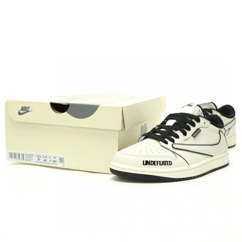 【AT14939】UNDEFEATED x Travis Scott コラボ Nike Air Jordan 1 Low スニーカー | Nike x Undefeated