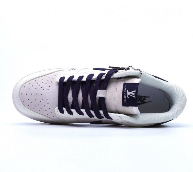 【AT1496】LV × Nike Louis Vuitton x Nike Dunk SB Low ルイ・ヴィトン×ナイキ ダンクSB ロー LVコラボ ホワイトブラック