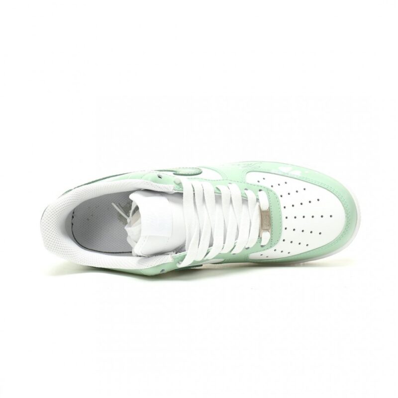 【AT14965】Nike Air Force 1 '07 Low カスタムグラフィティシューズ 緑白 幸運草デザイン | Nike Air Force 1