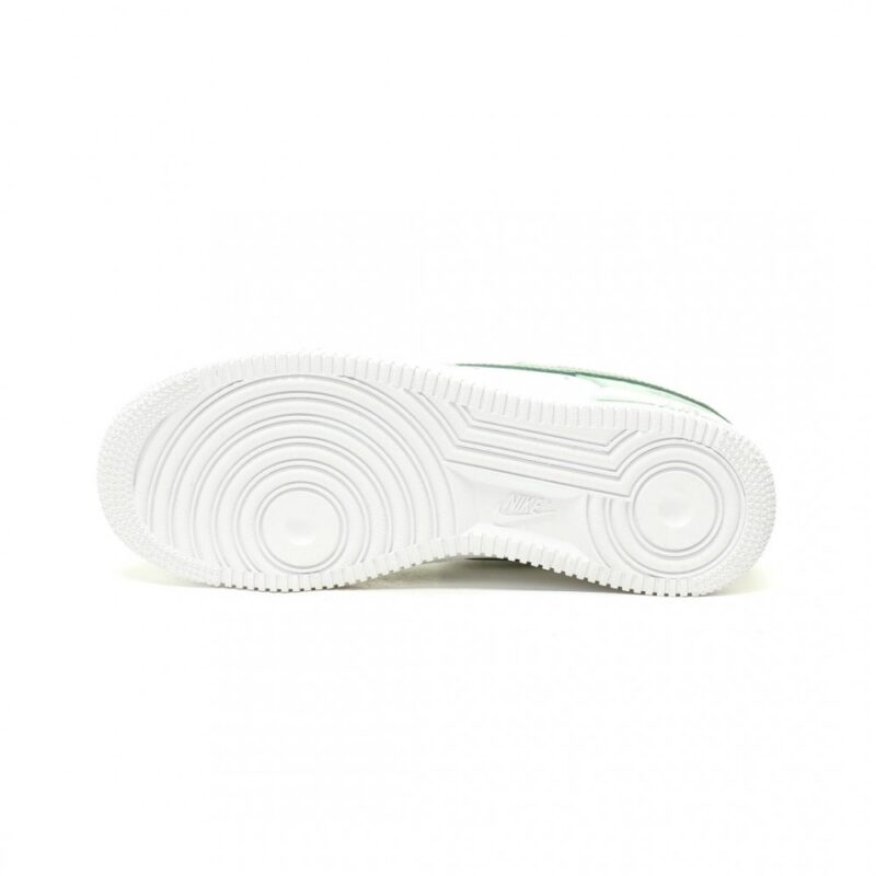 【AT14965】Nike Air Force 1 '07 Low カスタムグラフィティシューズ 緑白 幸運草デザイン | Nike Air Force 1
