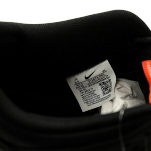 【AT14971】ナイキSBダンクロープロISOトリプルブラック - レトロストリートスタイルのクラシックな解釈 | Nike Dunk