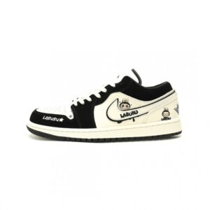 【AT14976】Nike x LABUBU コラボ Jordan 1 Low OG スニーカー | Nike x Labubu