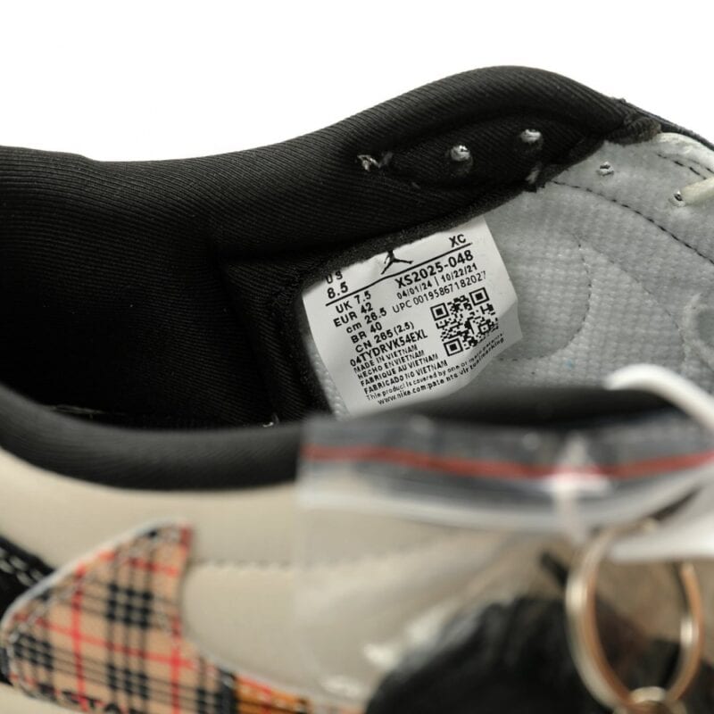 【AT14978】ナイキエアジョーダン1ローコラボレーションスニーカー | Nike x Travis Scott