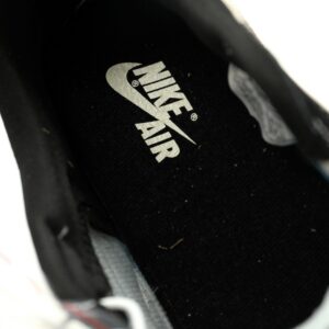 【AT14978】ナイキエアジョーダン1ローコラボレーションスニーカー | Nike x Travis Scott