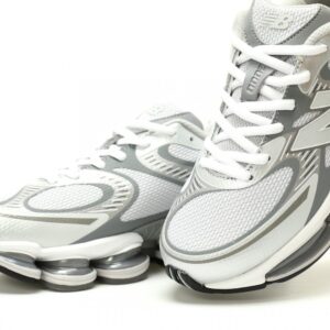 【AT14995】ニューバランス New Balance U2000シリーズレトロフューチャリスティックスニーカー | New Balance