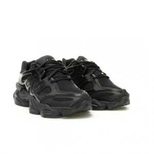 【AT14999】ニューバランス New Balance 9060シリーズ レトロスニーカー オールブラック ブラックサムライ | New Balance