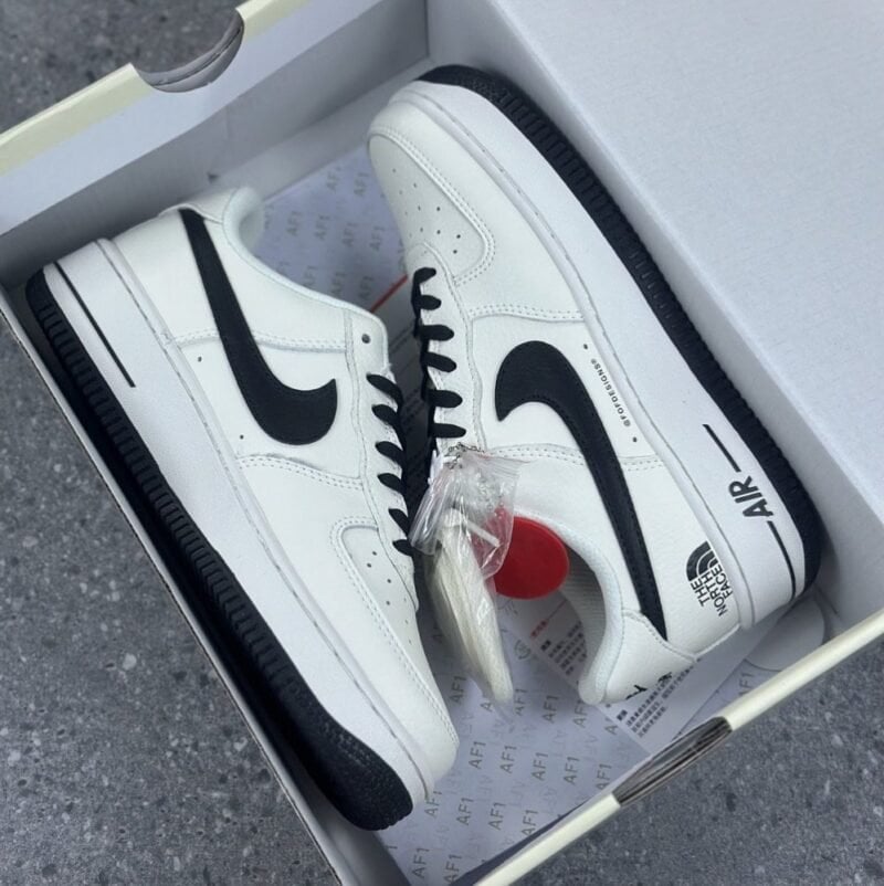 【AT1501】The North Face × Nike & Supreme × Nike Air Force 1 Low 独占撮影✨NK Air Force 1 エアフォースワンスニーカー クリアランス