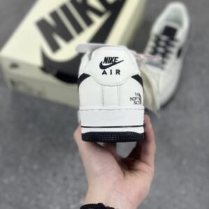 【AT1501】The North Face × Nike & Supreme × Nike Air Force 1 Low 独占撮影✨NK Air Force 1 エアフォースワンスニーカー クリアランス