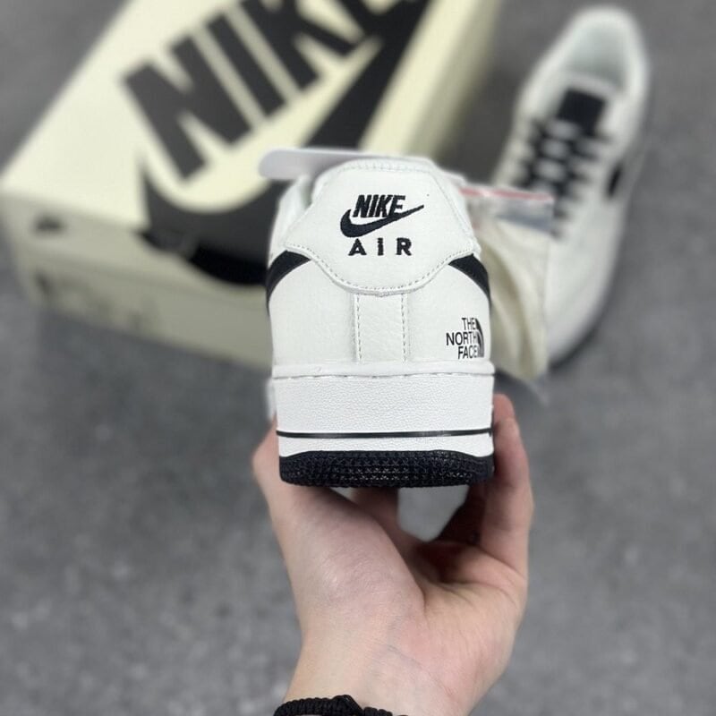 【AT1501】The North Face × Nike & Supreme × Nike Air Force 1 Low 独占撮影✨NK Air Force 1 エアフォースワンスニーカー クリアランス