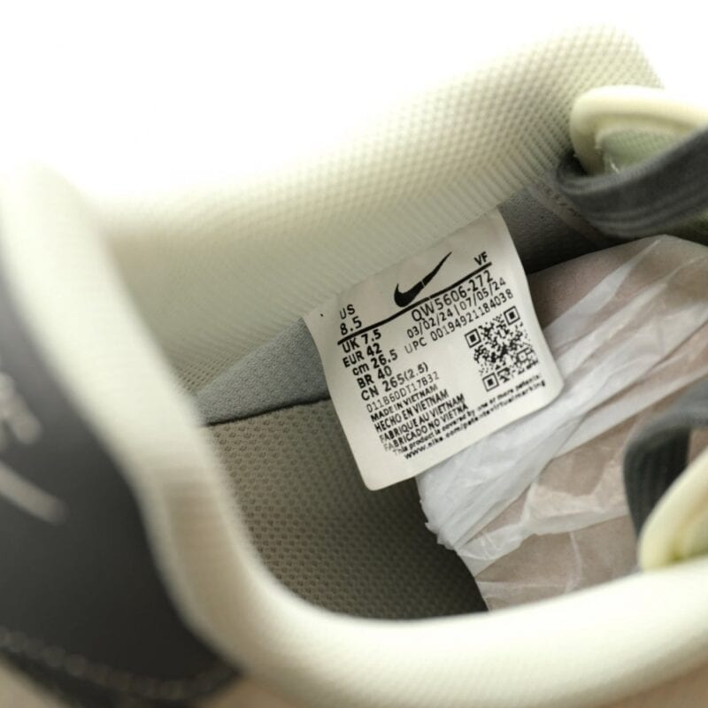 【AT15023】Supreme × ナイキ Air Force 1 07 Low コラボレーション限定モデル | Supreme Nike