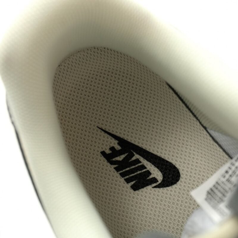 【AT15023】Supreme × ナイキ Air Force 1 07 Low コラボレーション限定モデル | Supreme Nike