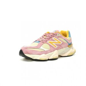 【AT15052】New Balance ピンクスエードスニーカー - 9060シリーズ レトロデザイン - スポーツカジュアルな日常履物 | New Balance