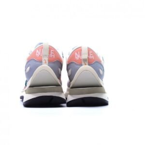 【AT1506】Sacai x Nike ナイキワッフルとサカイコラボのLDWaffle/Sacaiのオックスフォード布+スウェード素材の厚底靴。オリジナルの引き出し付きのギフトボックスと日本の解体美学が融合したコラボレーション。