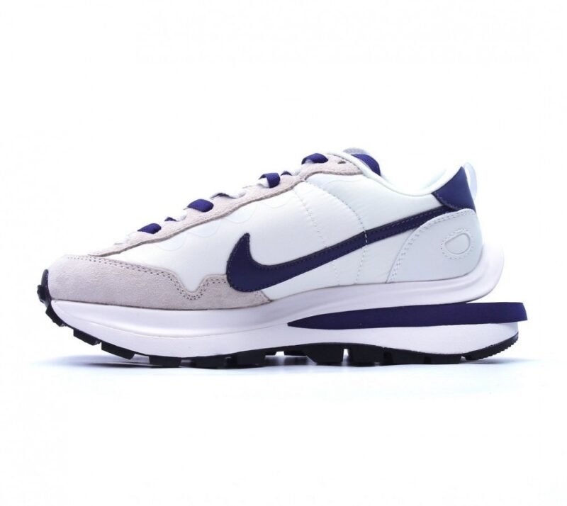 【AT1506】Sacai x Nike ナイキワッフルとサカイコラボのLDWaffle/Sacaiのオックスフォード布+スウェード素材の厚底靴。オリジナルの引き出し付きのギフトボックスと日本の解体美学が融合したコラボレーション。