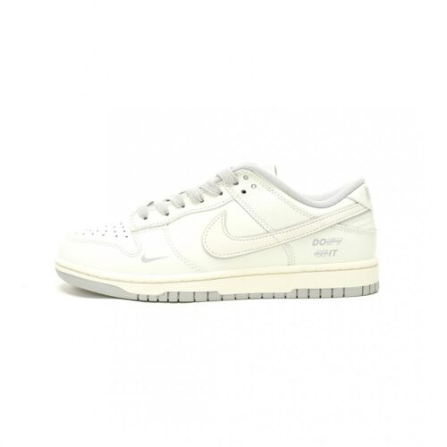795753860_1 【AT15062】Nike SB Dunk Lowスケートボードシューズ - 高品質な牛革素材とEVAクッション内蔵 | Nike Dunk