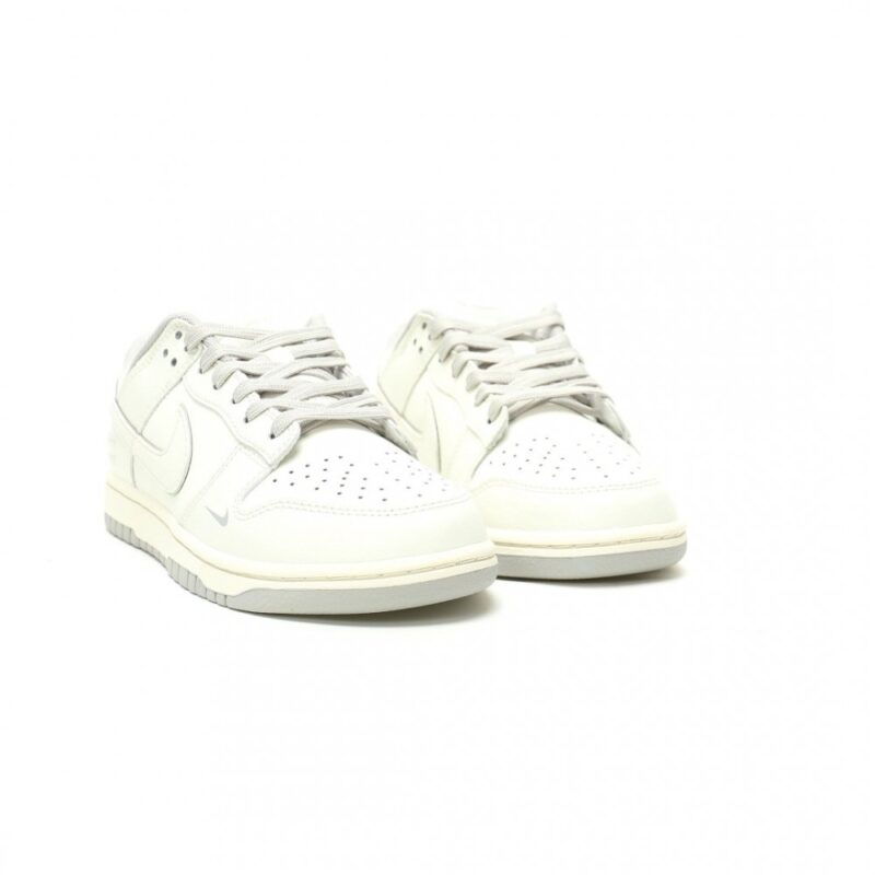 【AT15062】Nike SB Dunk Lowスケートボードシューズ - 高品質な牛革素材とEVAクッション内蔵 | Nike Dunk