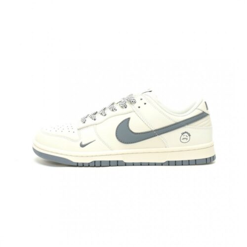 601319040_1 【AT15063】Nike x Travis ScottコラボSB Dunk Low スニーカー | Travis Scott Nike