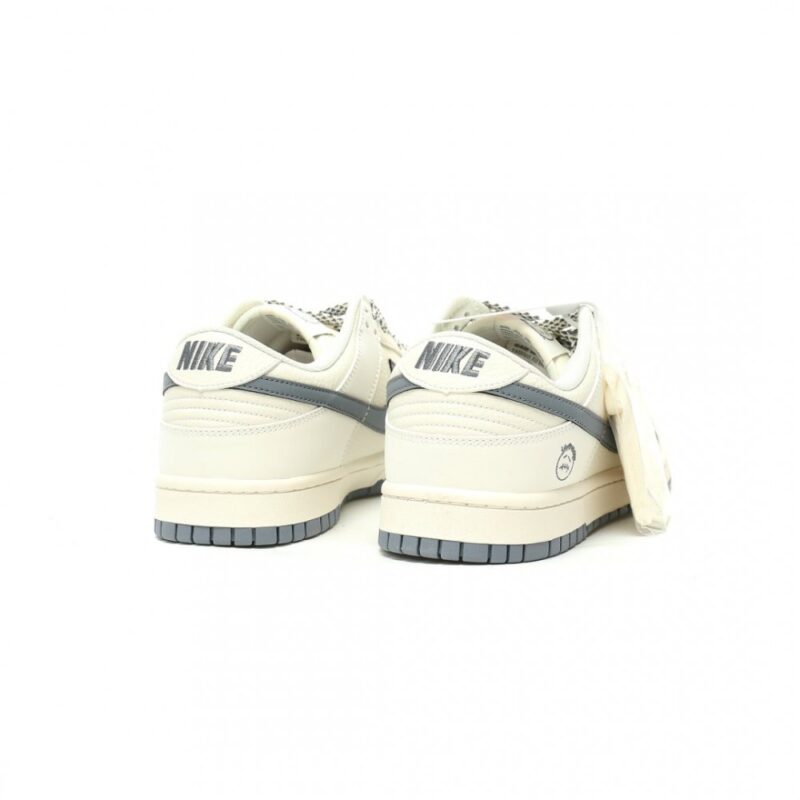 【AT15063】Nike x Travis ScottコラボSB Dunk Low スニーカー | Travis Scott Nike