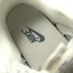 【AT15063】Nike x Travis ScottコラボSB Dunk Low スニーカー | Travis Scott Nike