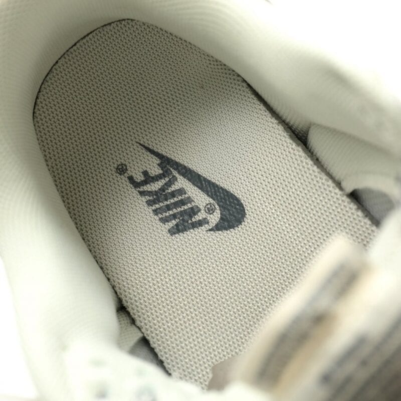 【AT15063】Nike x Travis ScottコラボSB Dunk Low スニーカー | Travis Scott Nike