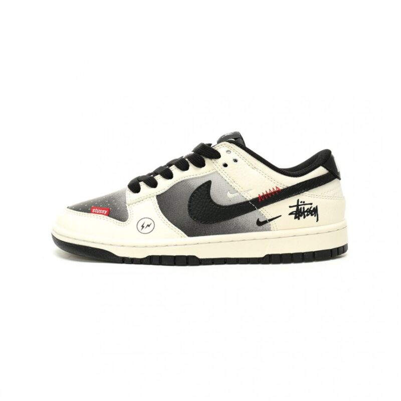 【AT15064】ナイキ x ステューシーコラボSB Dunk Lowスケートボードシューズ | Stussy x Nike